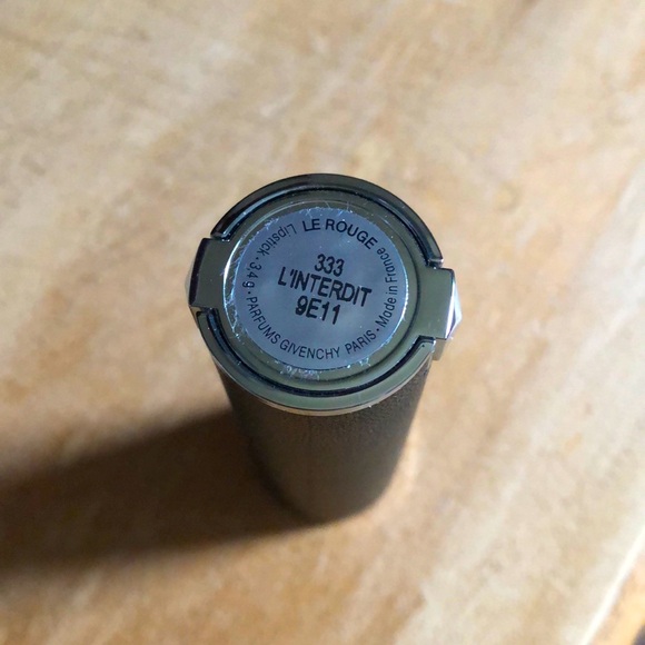 Givenchy Le rouge 333 - Picture 3 of 4
